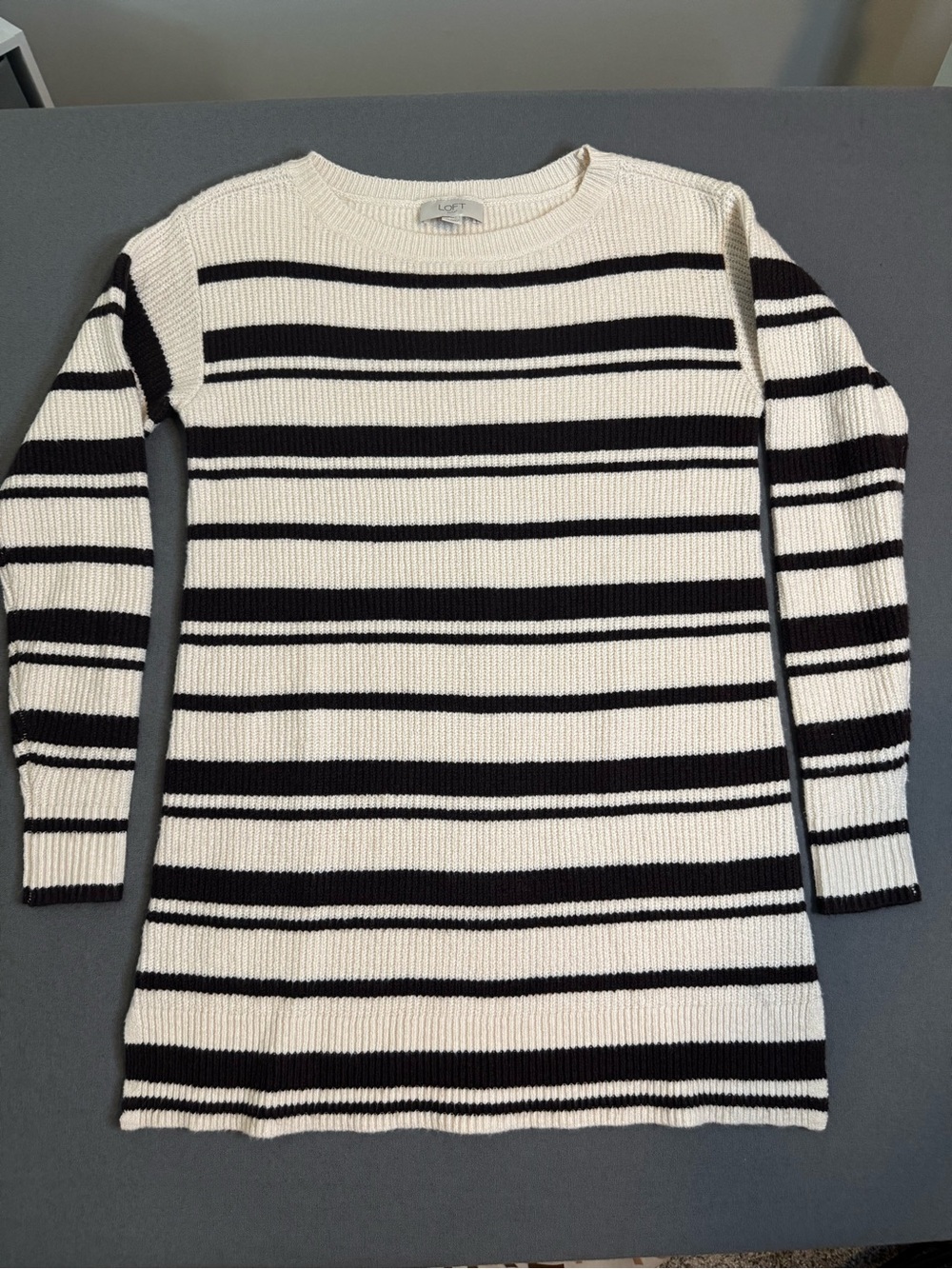 LOFT Women's NWOT Cream Sweater with Brown Stripes Long Sleeve Knit Pullover XS